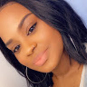 Meet your Posher, Carla